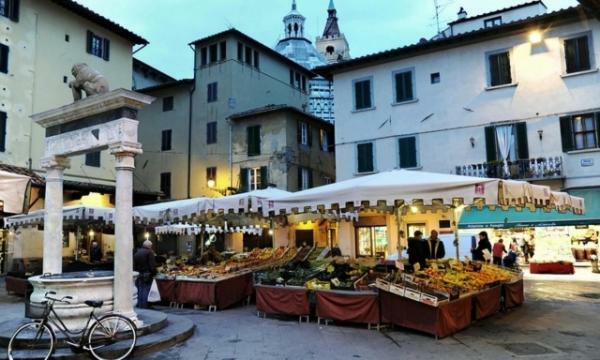 Appartamento Le Corti 皮斯托亚 外观 照片